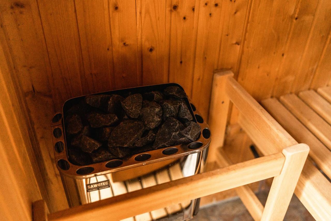 Die Entspannendste Wohnung Am Edersee - Spa Sauna Edertal エクステリア 写真